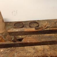 vecchie pialle vintage da falegname e mazzuolo