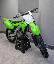 Kawasaki 250 4t TARGATA