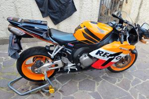 honda cbr 1000 rr repsol