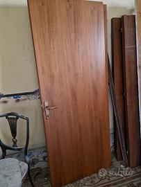 Porta 80x210 con apertura a dx