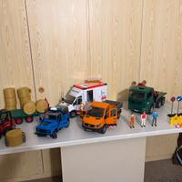 Mezzi /Veicoli  Bruder.  (leggere la descrizione)