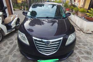 Lancia y elefantino Ecochic benzina/Gpl