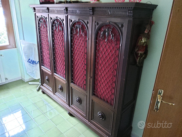 Libreria in legno massello