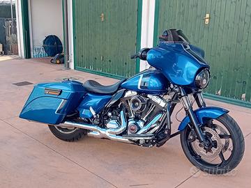 Harley Davidson street glide