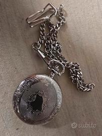 Orologio da tasca vintage argentato con catena de