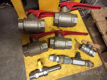 rubinetti da un pollice e un quarto nuovi