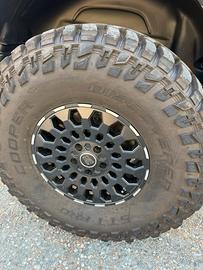 Gomme 37 COOPER DISCOVERER COOPER STT