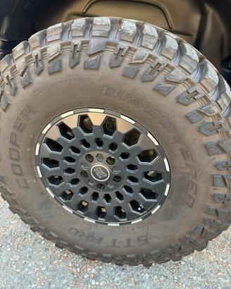 Gomme 37 COOPER DISCOVERER COOPER STT