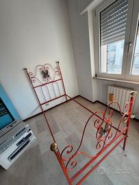 Letto singolo in ferro battuto