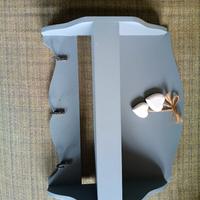 Portachiavi da muro con vano portaoggetti 