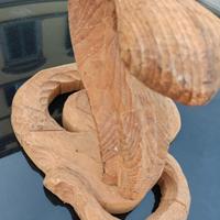 Scultura Cobra in Legno Intagliato a mano 