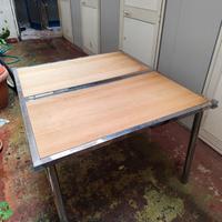 Tavolo pieghevole in acciaio inox