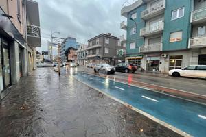 NEGOZIO A MONTESILVANO