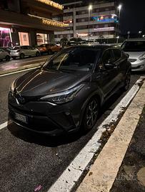 TOYOTA CHR