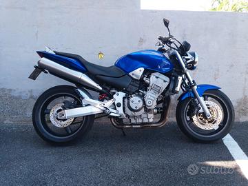 honda hornet 900