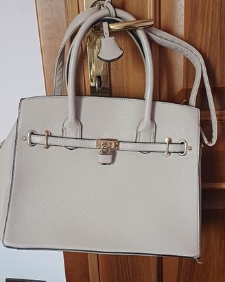 Borsa con tracolla