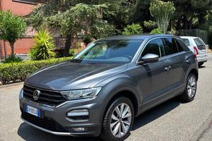 Volkswagen T-Roc 2.0 TDI 150 CV automatico 2021