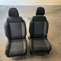 Sedili citroen C3 anno 2022