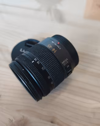 Panasonic Lumix 14-45mm F3.5/5.6 Micro 4/3