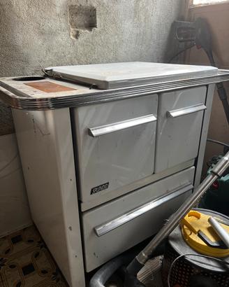 Cucina/Stufa a legna