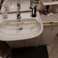 Mobile completo bagno