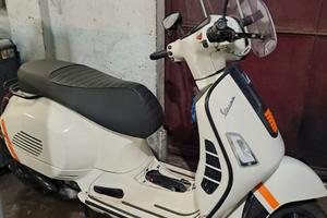 Piaggio Vespa 300 GTS - 2008