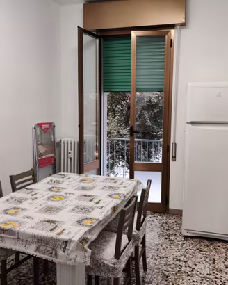 2 posti in stanza doppia solo studenti Univer