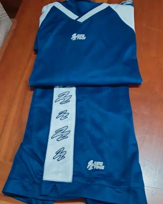 Completo da calcio tg XL vintage