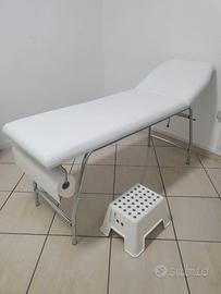 Lettino da visita medica