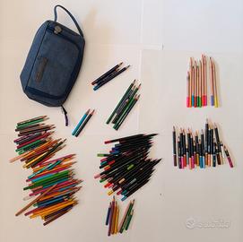 Matite colorate 110 pezzi di marca mista