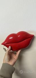 Telefono vintage “Hot lips” di TeleQuest (1984)