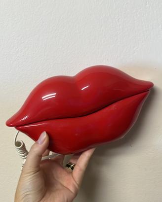 Telefono vintage “Hot lips” di TeleQuest (1984)