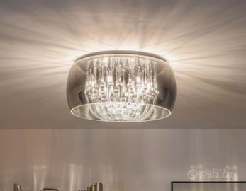 Lampadario a soffitto con gocce di cristallo