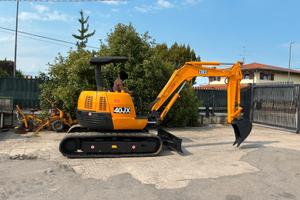 E89 Mini escavatore 40 q IHI 40 JX girosagoma