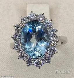 ANELLO ORO 18kt DIAMANTI ED ACQUAMARINA ct. 3,81