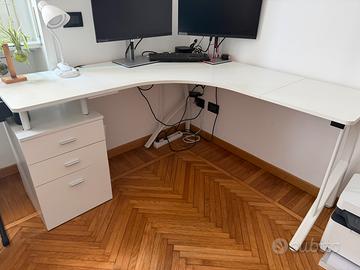 Scrivania angolare bianca da ufficio/smart workig
