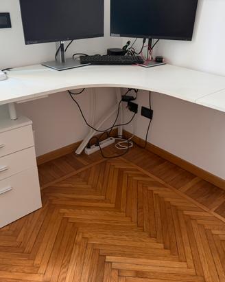 Scrivania angolare bianca da ufficio/smart workig