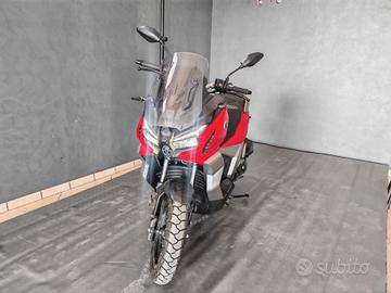 Voge Sfida SR1 125 ADV