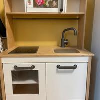 Gioco cucina bimba anni 2/4