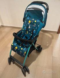 Passeggino Chicco leggero e compatto