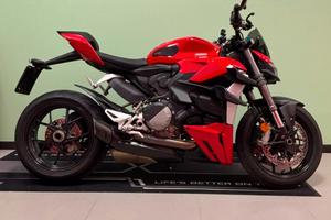 Ducati Streetfighter V2