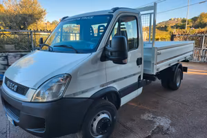 IVECO DAILY 60 ANNO 2011 PASSO3750 RIBALTABILE PAT