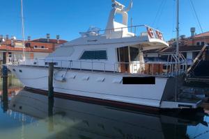 Camuffo 50 Fly-Barca Usata