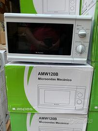 Forno microonde 700w nuovo piccola botta