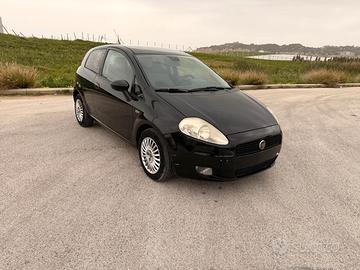 Fiat Grande Punto 1.3 MJT 75 CV 3 porte Dynamic