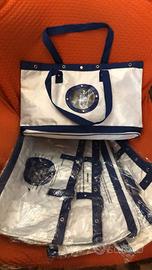 set di 13 borse da mare con oblò in plastica