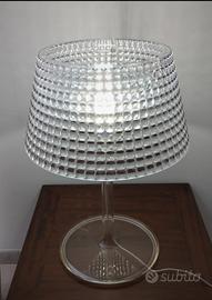 Lampada da tavolo Guzzini modello Tiffany