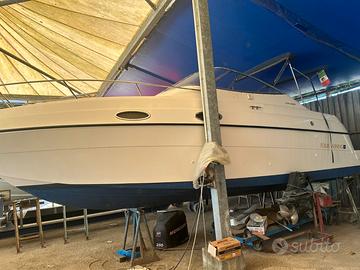 BARCA A MOTORE FOUR WINNS 258 VISTA