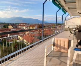 Alpignano (TO): attico 160 mq con terrazzi - ristr