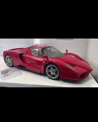 Ferrari Enzo raro modellino 1:10 De Agostini